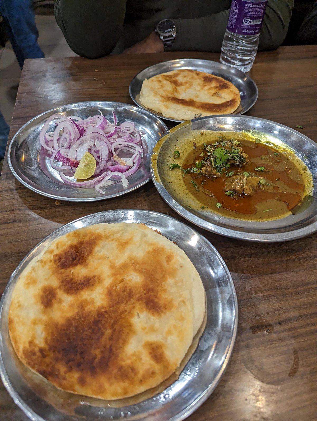 لکھنؤ: رمضان کی رونقیں تو ہیں لیکن...