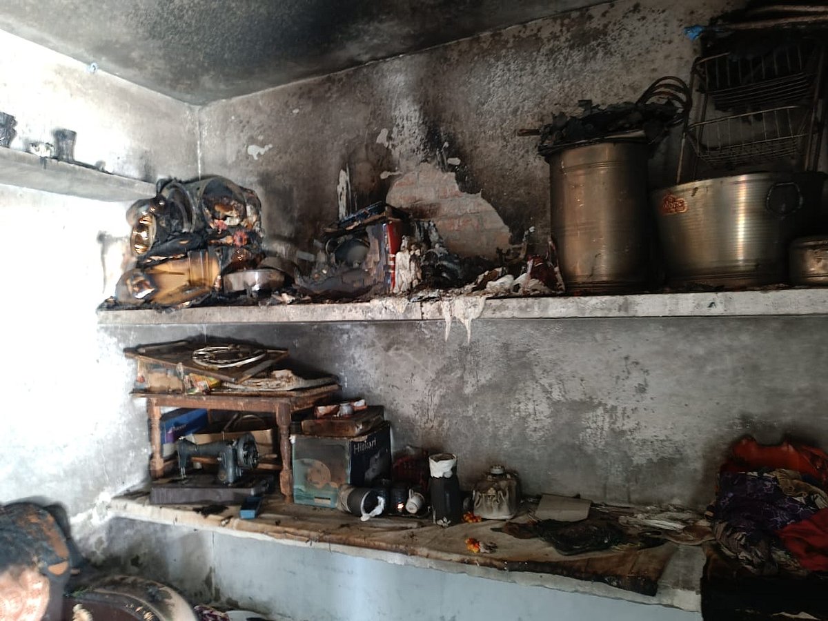 میرٹھ کے گاؤں پلڑا میں مسلم مخالف تشدد، گھروں اور فصلوں کو جلا دیا گیا، لوگوں میں خوف و ہراس