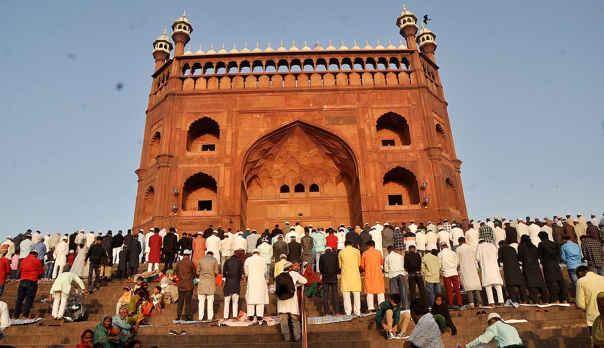 کھڑگے، راہل، پرینکا نے ہم وطنوں کو عید کی مبارکباد دی
