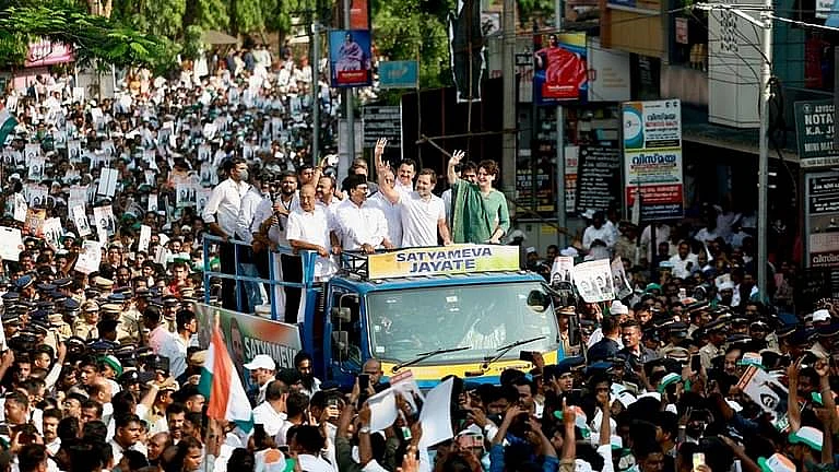 <div class="paragraphs"><p>تصویر&nbsp;<em>@INCIndia</em></p></div>