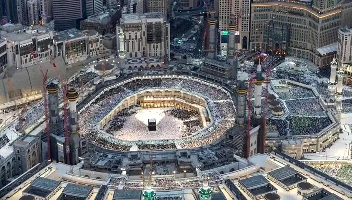ماہ صیام کے آخری عشرہ کی مناسبت سے مسجد حرام میں خصوصی تیاریاں