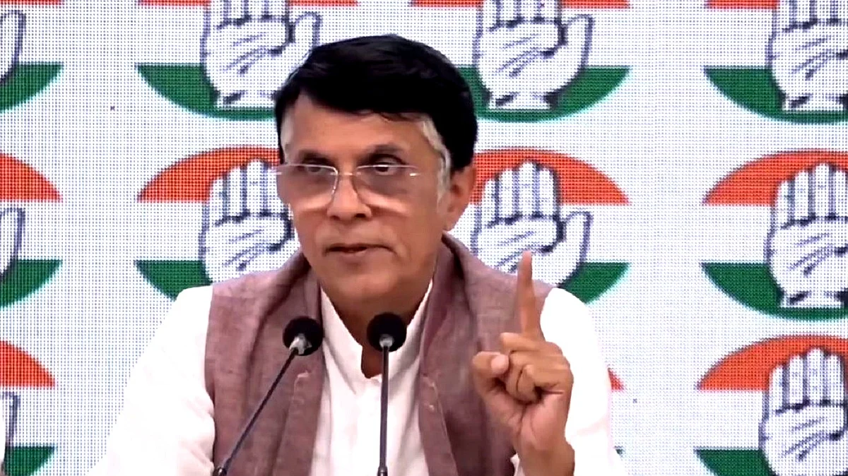 <div class="paragraphs"><p>پون کھیڑا، تصویر ٹوئٹر INCIndia</p></div>