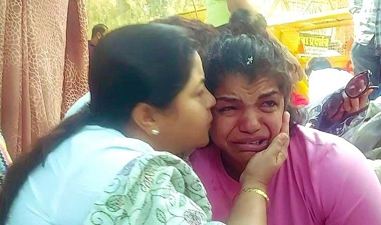 پہلوانوں نے برج بھوشن پر ایف آئی آر کی درخواست کے ساتھ سپریم کورٹ سے رجوع کیا