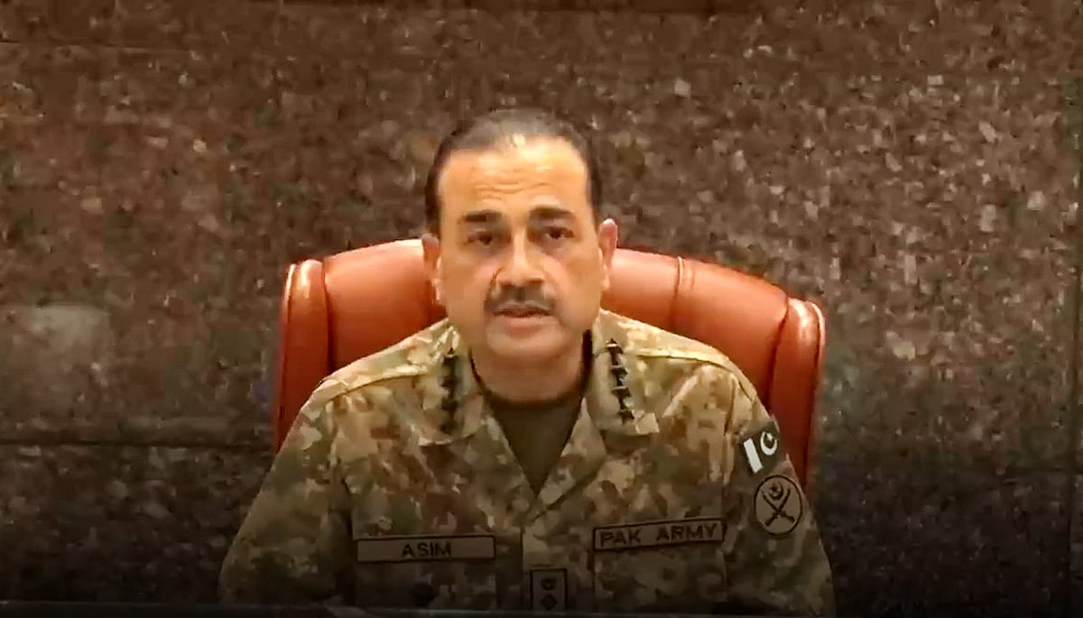 پاکستان: فوجی تنصیبات پر حملے کرنے والوں پر آرمی اور آفیشل سیکرٹ ایکٹ کے تحت مقدمات چلانے کی تیاری