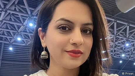 یہ ہم گنہگار عورتیں ہیں!
