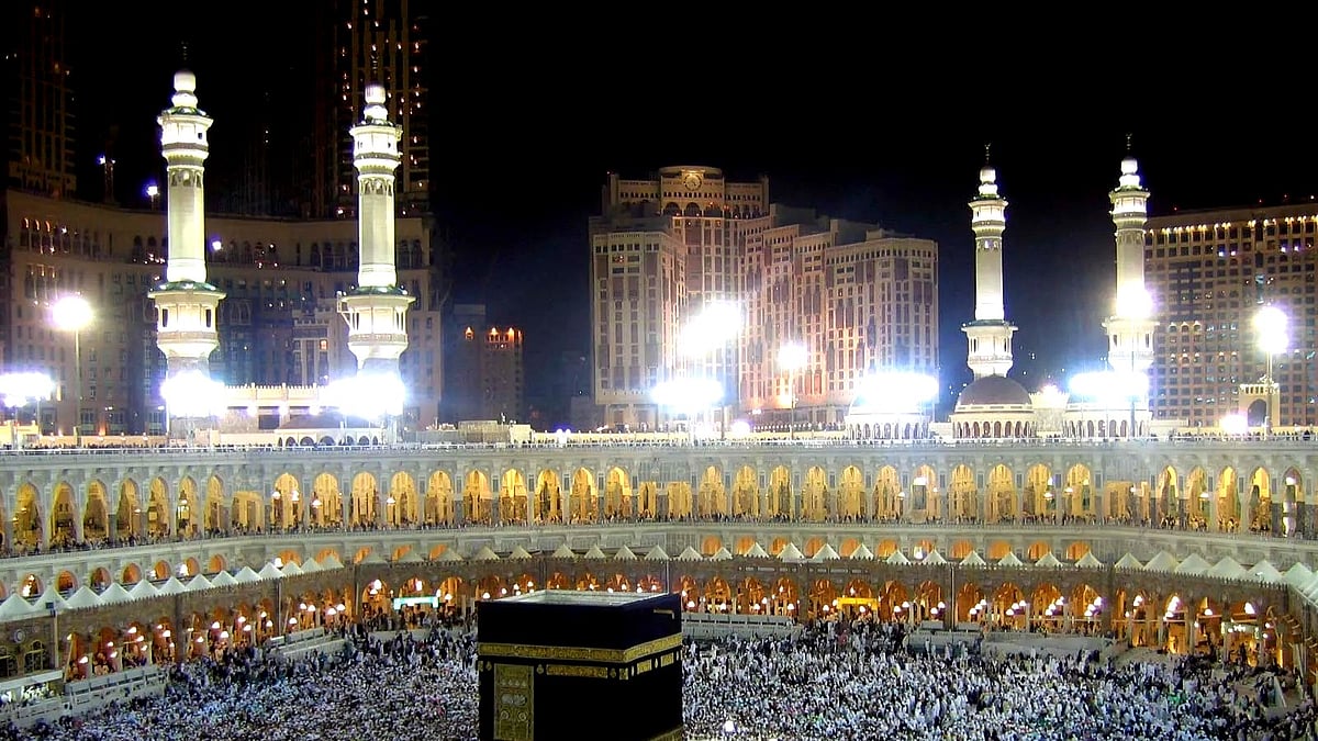 <div class="paragraphs"><p>خانہ کعبہ، تصویر آئی اے این ایس</p></div>