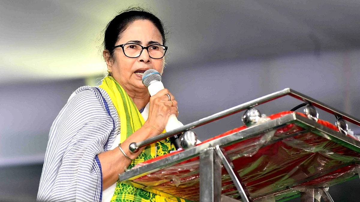 <div class="paragraphs"><p>ممتا بنرجی فائل فوٹو/&nbsp; تصویر ٹوئٹر&nbsp;<a href="https://twitter.com/AITCofficial">@AITCofficial</a></p></div>