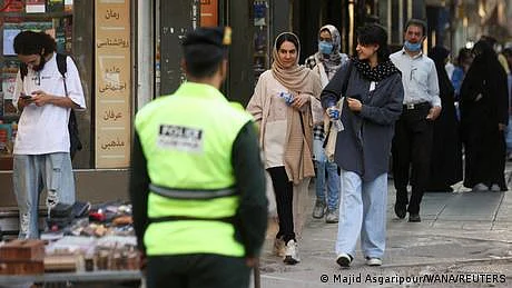 ایران: خواتین کی تصاویر، ویب سائٹ کے خلاف کریک ڈاؤن