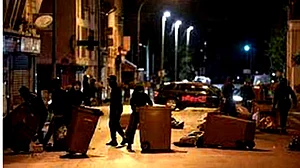 فرانس میں نوجوان کے قتل پر شدید احتجاج جاری، 270 افراد حراست میں