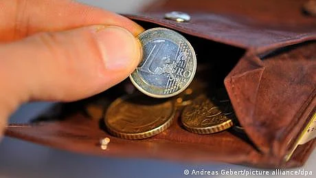 یورو زون میں افراط زر کی شرح میں کمی