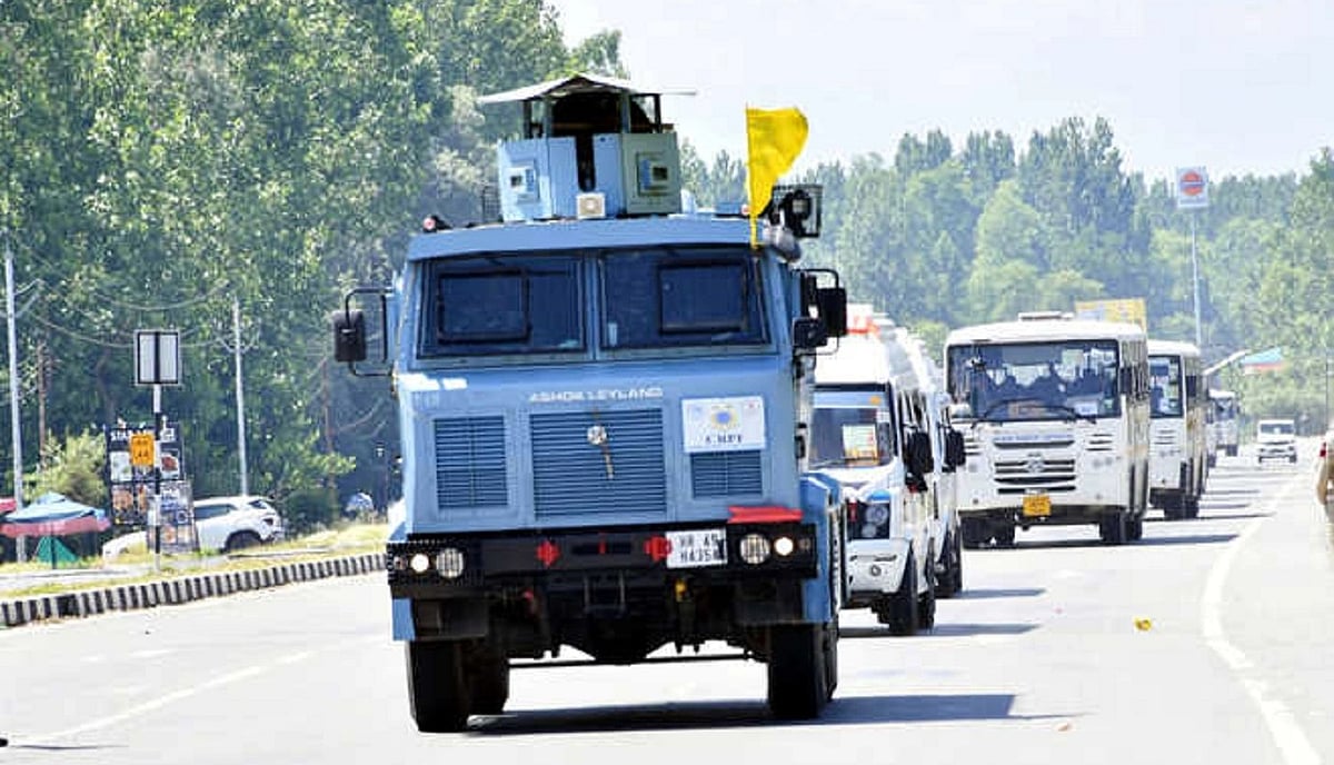 پونچھ کے بالاکوٹ سیکٹر میں بڑے پیمانے پر فوجی آپریشن کا آغاز