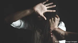 اطالوی سوشل میڈیا صارفین ملکی جج پر برہم کیوں ہیں