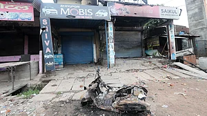 ہندو تنظیم نوح میں شوبھا یاترا نکالنے پربضد، انتظامیہ نے منظوری نہیں دی، کل اسکول کالج بند