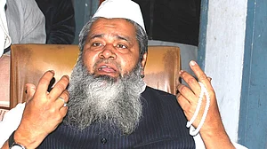 مرکزی حکومت کی تبدیلی میں ایک مرتبہ پھر اتر پردیش کا کردار انتہائی اہم ہوگا: بدرالدین اجمل