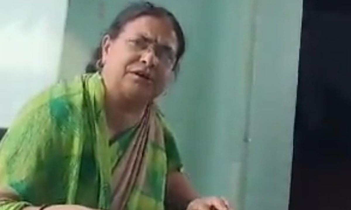 مظفرنگر: مسلم بچے کی پٹائی معاملہ میں محکمہ تعلیم کی کارروائی، اسکول بند کرنے کا حکم جاری!