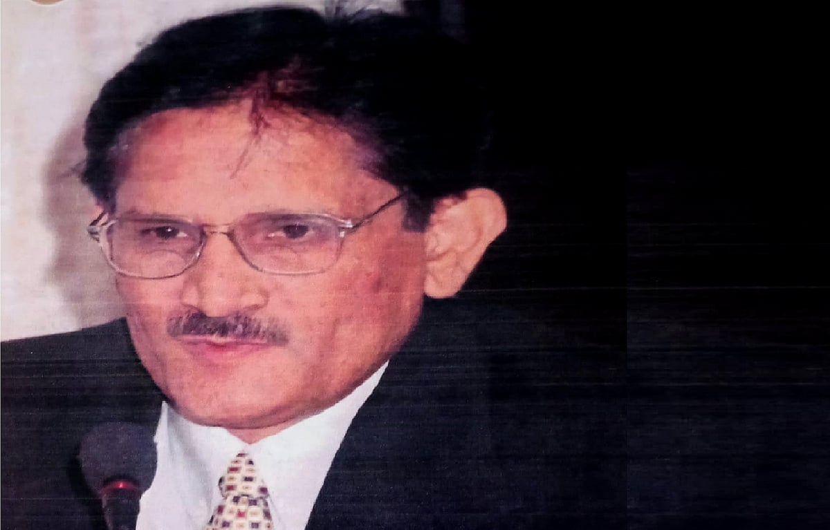 وجدان اور مشاہدے کا شاعر شہپر رسول