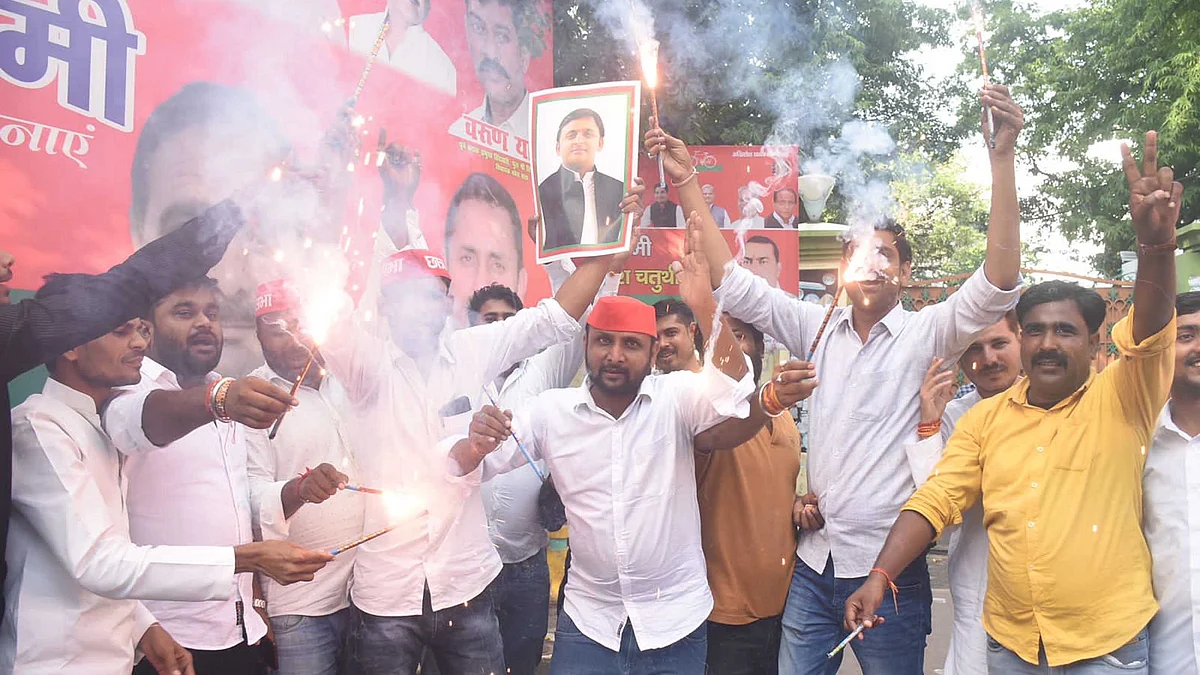 <div class="paragraphs"><p>تصویر ایکس / @SamajwadiParty</p></div>