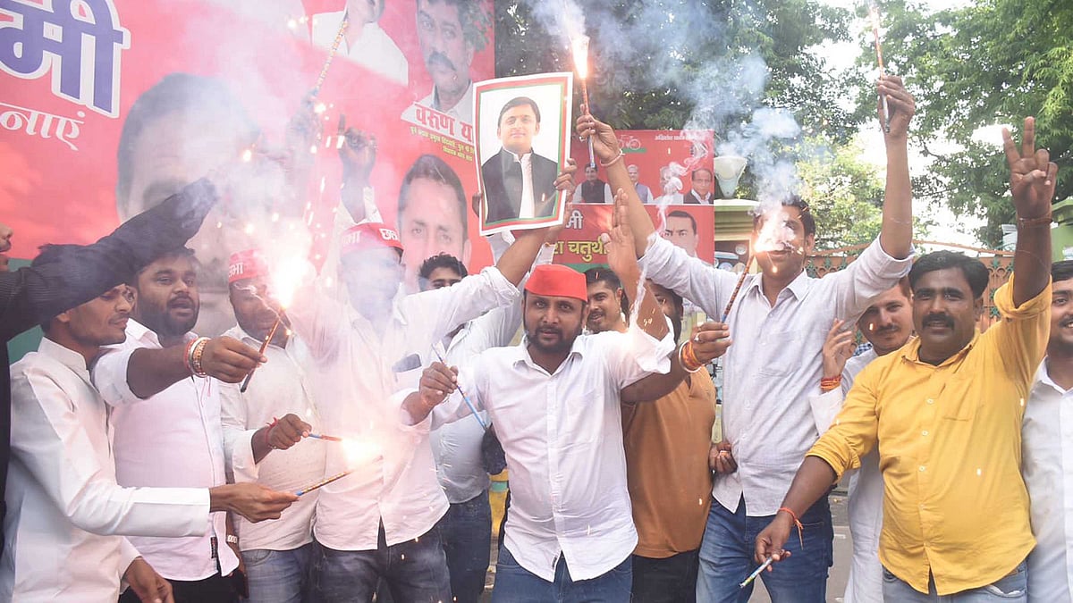 <div class="paragraphs"><p>تصویر ایکس / @SamajwadiParty</p></div>