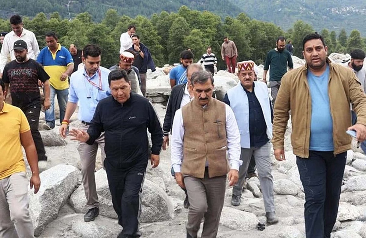 ہماچل میں آفت زدگان کے لیے وزیر اعلیٰ سکھو کا امدادی قدم