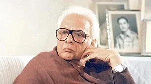 راہی معصوم رضا: گنگا جمنی ثقافت کا علمبردار، جس نے ’مہا بھارت‘ کو عوام الناس تک پہنچایا...یومِ پیدائش پر خصوصی پیشکش