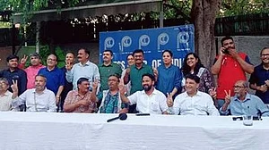 پریس کلب آف انڈیا کا انتخاب: گوتم لہری پینل نے فتح درج کی
