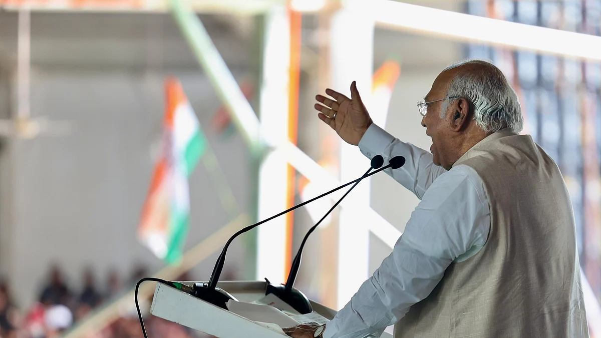 <div class="paragraphs"><p>ملکارجن کھڑگے، تصویر @INCIndia</p></div>