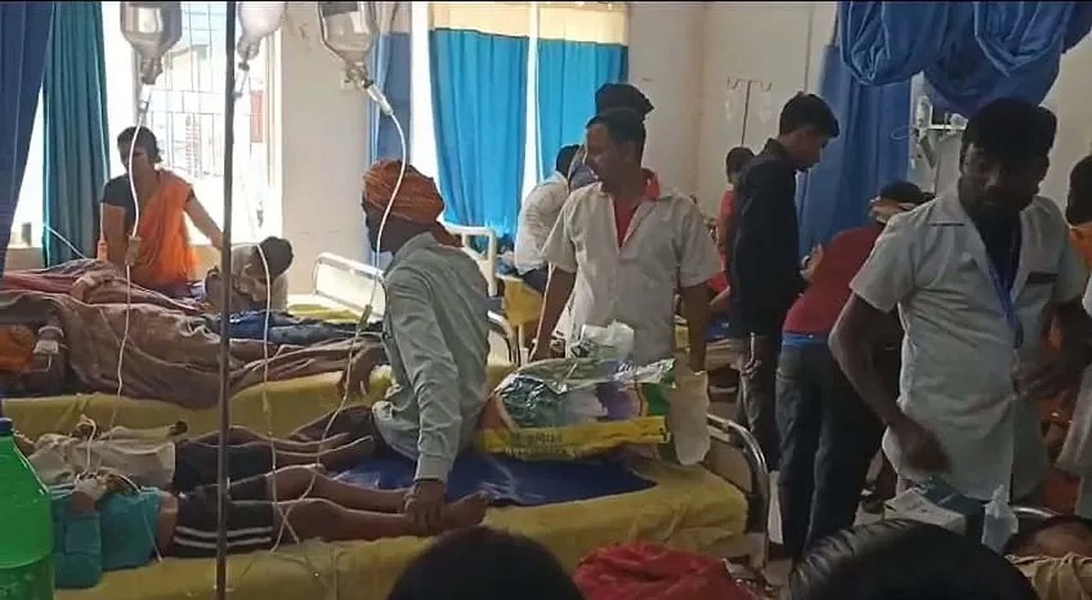 جھارکھنڈ میں گول گپے کھانے سے 40 افراد بیمار، اسپتال میں زیر علاج