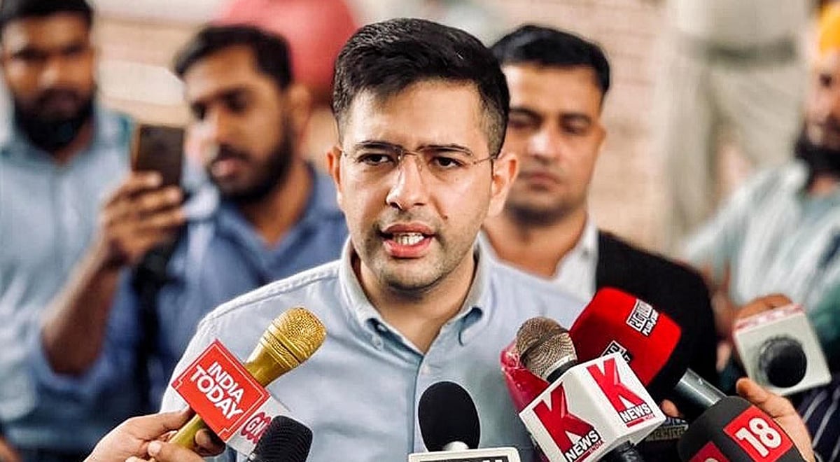 راجیہ سبھا کی خصوصی استحقاق کمیٹی نے راگھو چڈھا سے مانگی رپورٹ، اگلی میٹنگ 8 نومبر کو