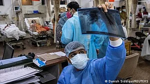 بھارت: ہسپتال میں زیرعلاج مریضوں کو اب بھجن سنایا جائے گا