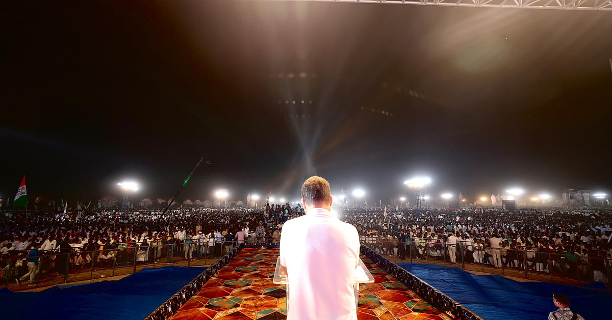 ’وزیر اعلیٰ نے آپ کا جتنا پیسہ چوری کیا، وہ کانگریس آپ کی جیب میں ڈالے گی‘، تلنگانہ میں راہل کا کے سی آر پر حملہ