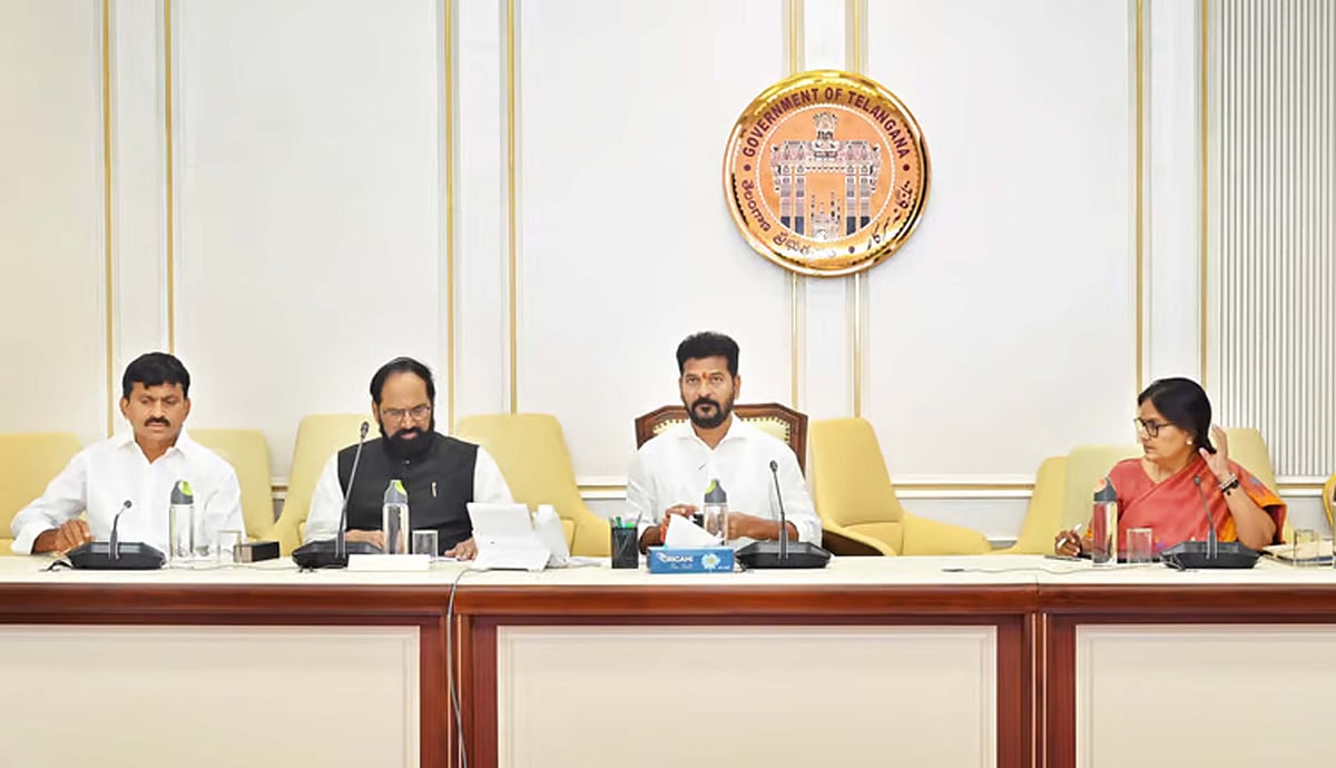 تلنگانہ کے وزرا میں قلمدانوں کی تقسیم، نائب وزیر اعلیٰ سنبھالیں گے وزارت خزانہ