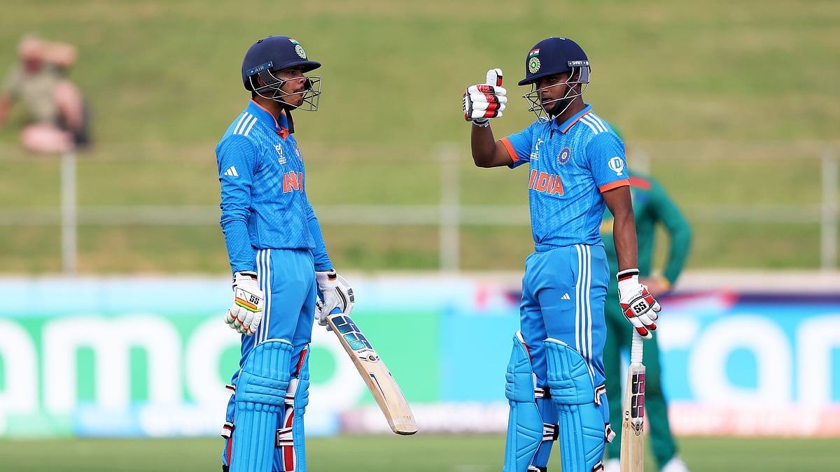 <div class="paragraphs"><p>ہندوستان کی انڈر-19 کرکٹ ٹیم کے کپتان اودے سہارن اور سچن داس، تصویر @BCCI</p></div>