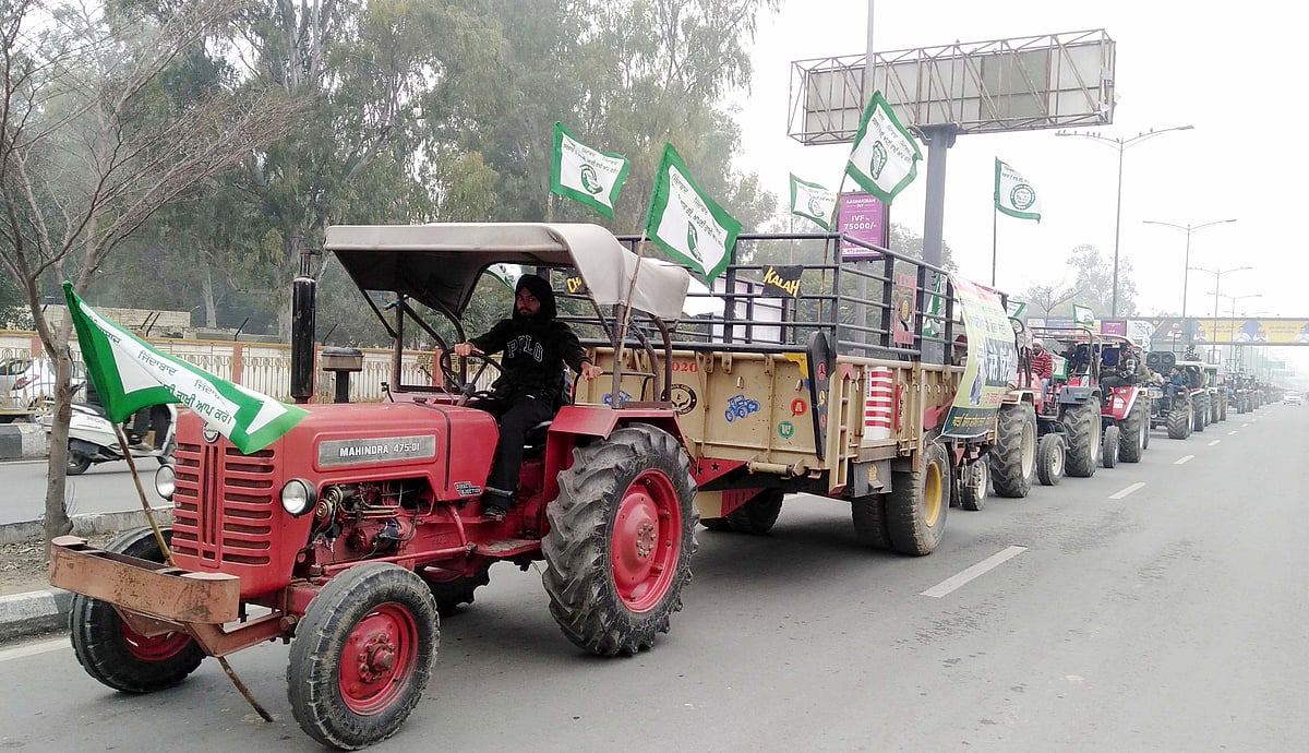 کسانوں کا دہلی کوچ، ٹریکٹر مارچ نکال کر پارلیمنٹ کے گھیراؤ کی تیاری، نوئیڈا-گریٹر نوئیڈا میں دفعہ 144 نافذ