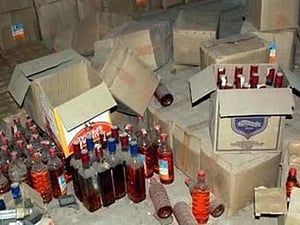 بہار میں ندیوں کے کنارے شراب اسمگلروں کا قبضہ، ’سیف زون‘ بنا لیا