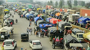 کسان تحریک: 5 کلومیٹر طویل عارضی شہر میں نظر آ رہے ہیں احتجاج کے کئی رنگ!
