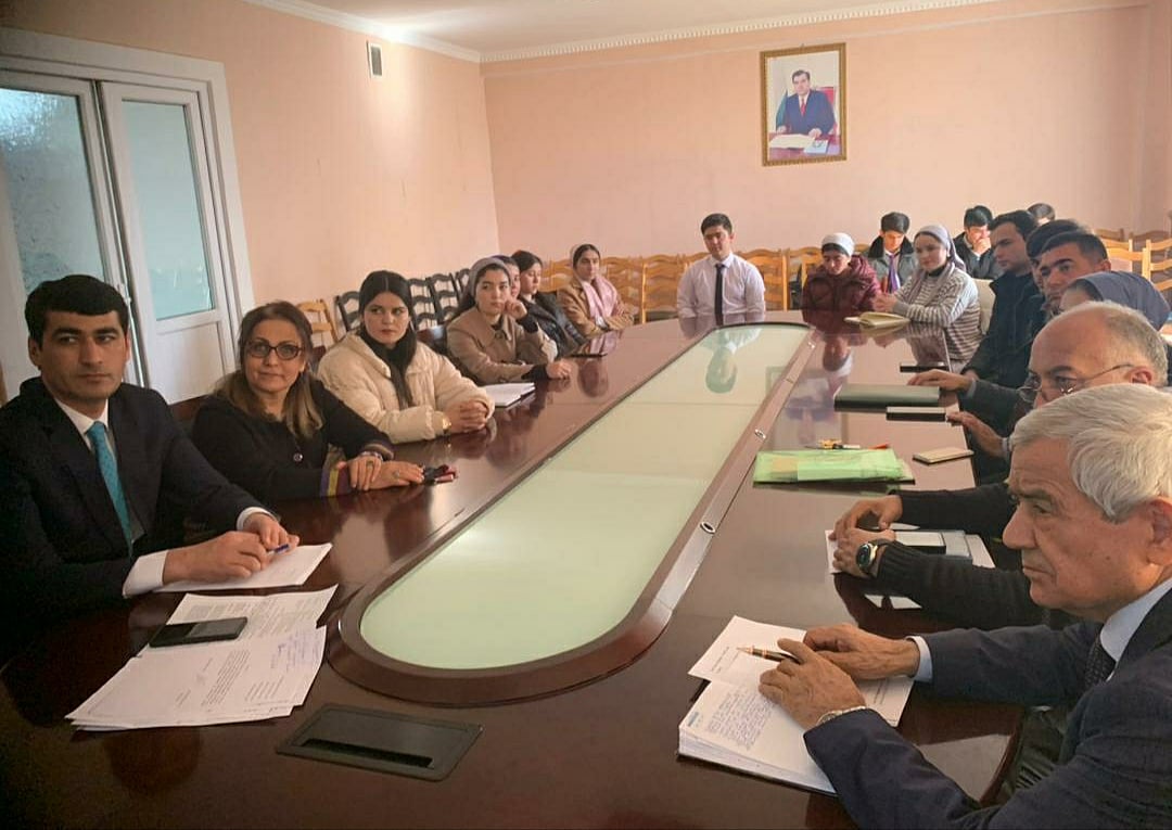 ’گوپی چند نارنگ نے فکر کی نئی قندیلوں کو روشن کیا‘، تاجکستان میں ڈاکٹر مشتاق صدف کا اظہارِ خیال