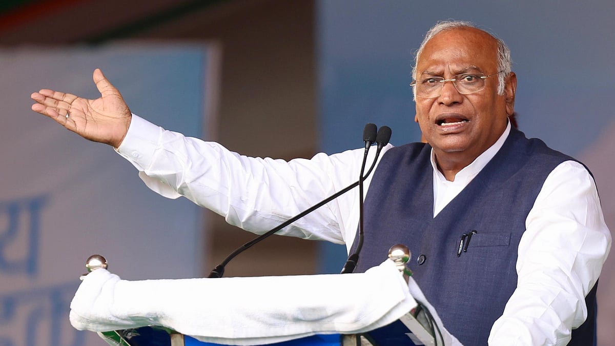 <div class="paragraphs"><p>ملکارجن کھڑگے، تصویر&nbsp;<a href="https://twitter.com/INCIndia">@INCIndia</a></p></div><div class="paragraphs"><p><br></p></div>