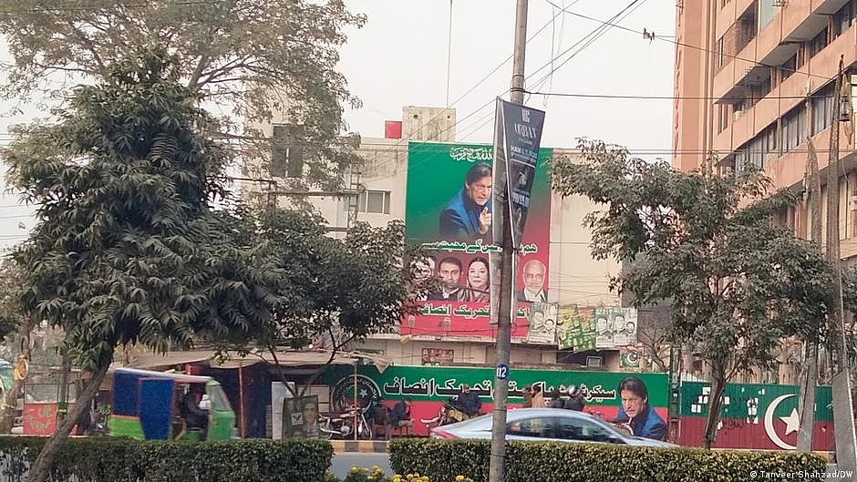 تحریک انصاف کے اپنی انتخابی مہم کے لیے متبادل راستے