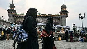 شہر حیدرآباد میں رمضان کی رونقیں، بازاروں میں خریداری عروج پر
