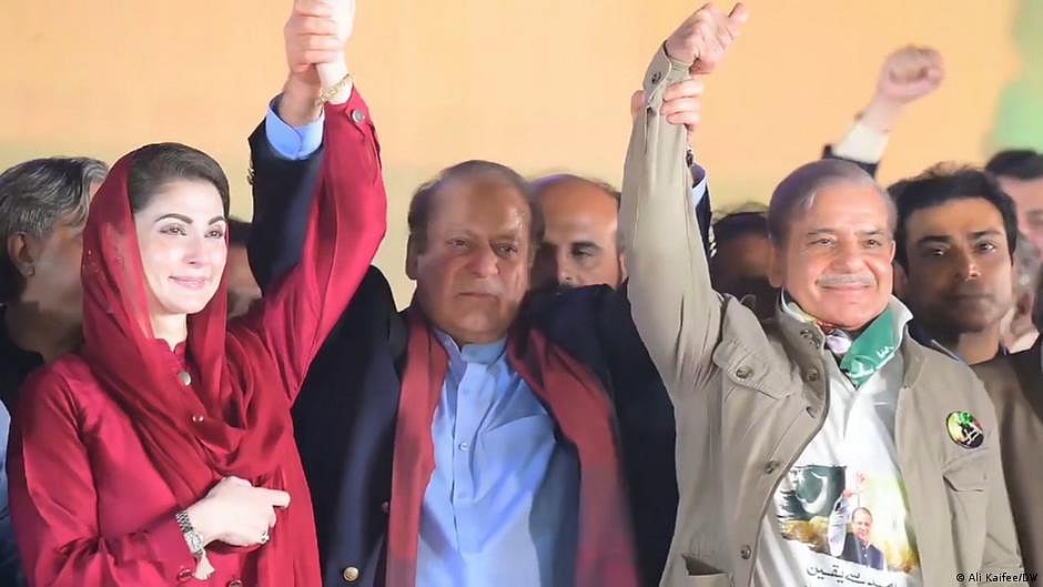 نواز شریف اب بظاہر دکھی کیوں ہیں؟