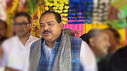 <div class="paragraphs"><p>علی اشرف فاطمی، تصویر <a href="https://twitter.com/farazfatmimla">@farazfatmimla</a></p></div>