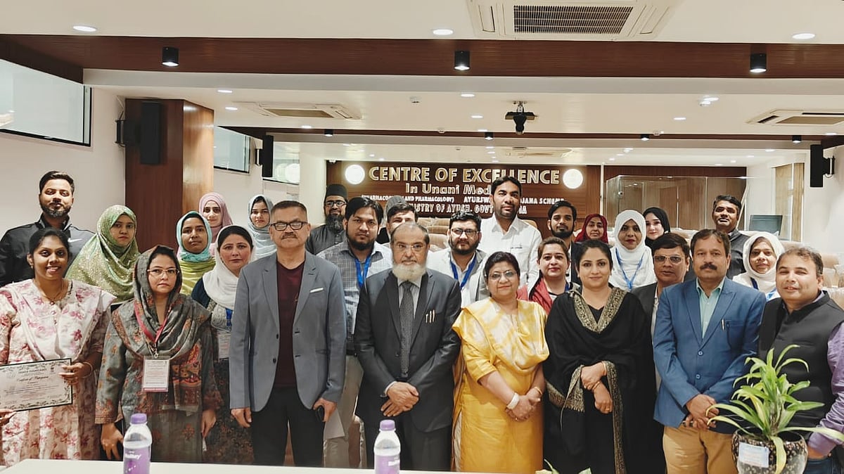 جامعہ ہمدرد میں بچوں کے امراض پر اہم ٹریننگ پروگرام اختتام پذیر