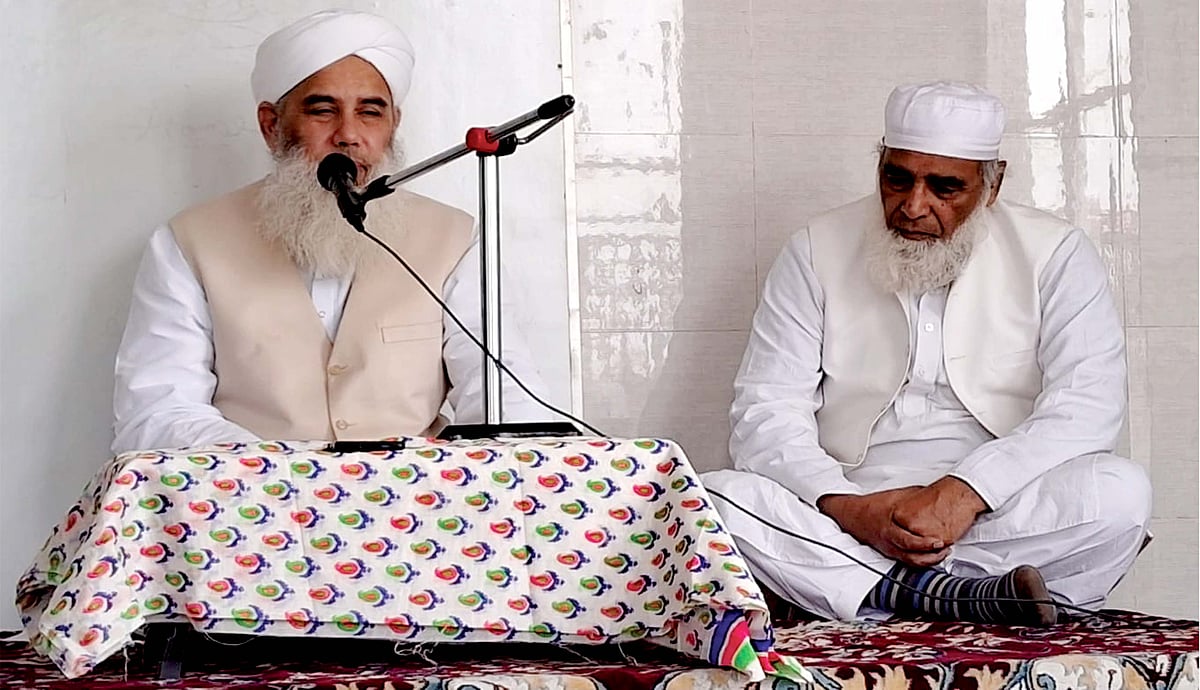 مسلمان رزق حلال پر توجہ دیں اور حرام رزق سے خود کو محفوظ رکھیں: مولانا سلمان بجنوری