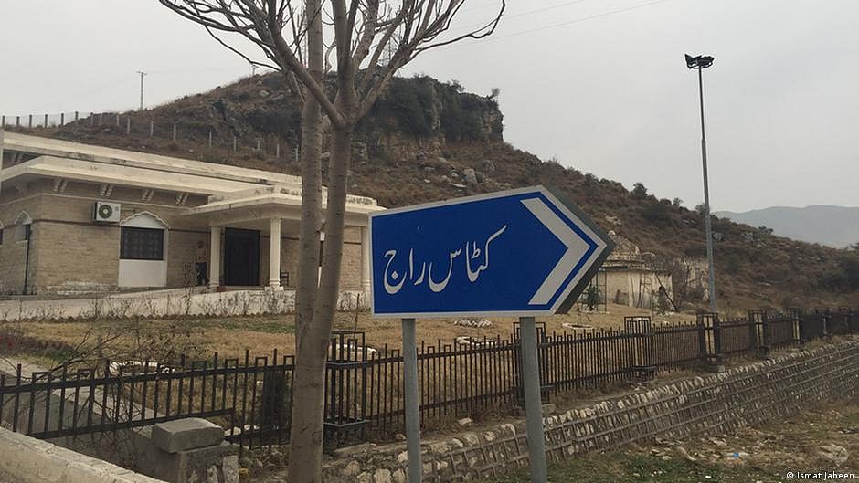 پاکستان: سو سے زائد ہندوستانیوں کو مندر کی زیارت کے لیے ویزا جاری