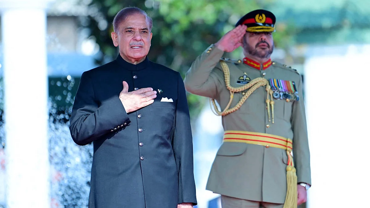 <div class="paragraphs"><p>پاکستان کے وزیر اعظم شہباز شریف / Getty Images</p></div>