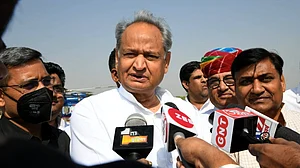 نیٹ امتحان رد کر دوبارہ امتحان کرانے میں تاخیر کیوں کی جا رہی ہے؟ اشوک گہلوت کا حکومت سے سوال
