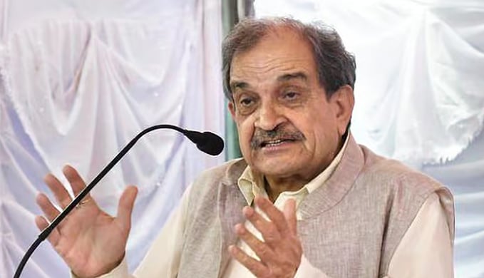 لوک سبھا انتخاب: چودھری بیریندر سنگھ نے بی جے پی کو کہا الوداع، کل کانگریس میں ہوں گے شامل