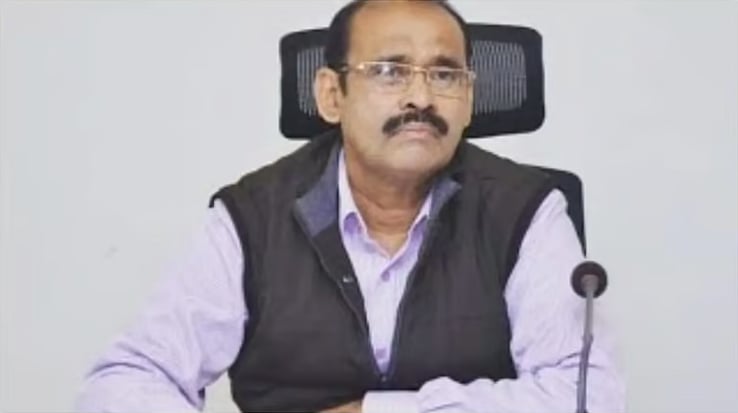 لوک سبھا انتخاب 2024: کھجوراہو سیٹ سے انڈیا اتحاد نے آر بی پرجاپتی کو حمایت دینے کا کیا اعلان