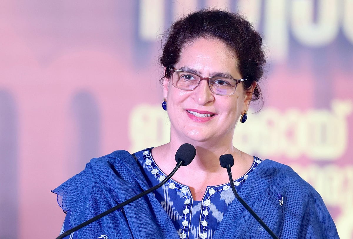 ’جمہوریت کی دھجیاں اڑا کر نئے قانون بنا رہا مرکز‘، کیرالہ میں مودی حکومت پر برسیں پرینکا گاندھی