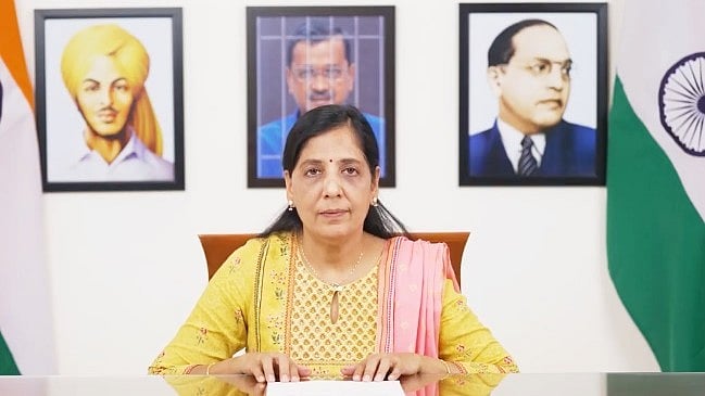 وزیر اعلیٰ کیجریوال کی گرفتاری پر اہلیہ سنیتا نے اٹھایا سوال، جاری کی ویڈیو